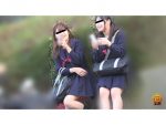 盗撮 けんかぼっぱつ！女子トイレ取り合いお漏らし