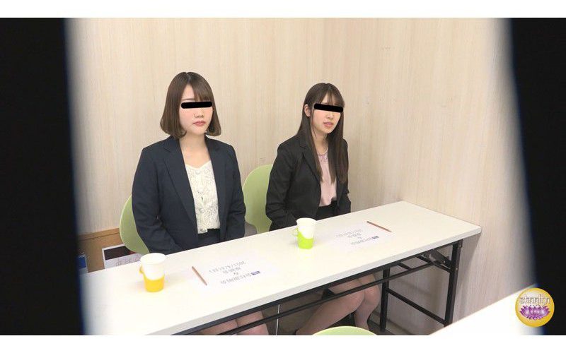 会社説明会 尿意我慢限界突破OL放尿 2