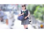 隠撮 女学生達の和式トイレで…ぶちまけ下痢漏らし
